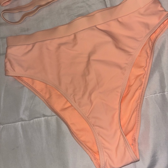 Peach Bikini Set - Picture 2 of 6